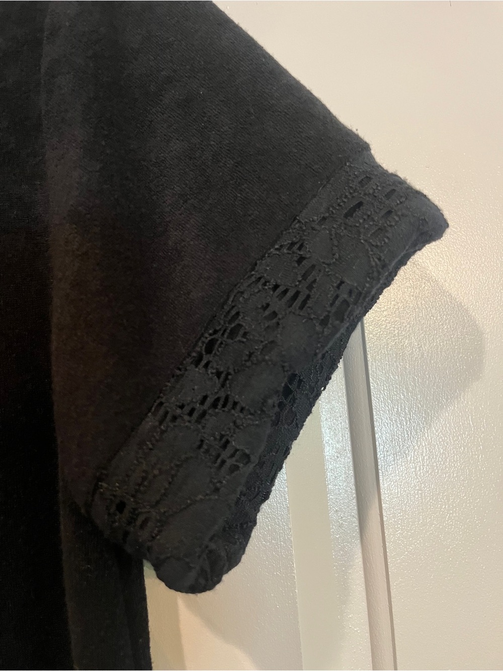 Classic Black Lace-Trim terrycloth zippered cover up. GUC! - Picture 4 of 7